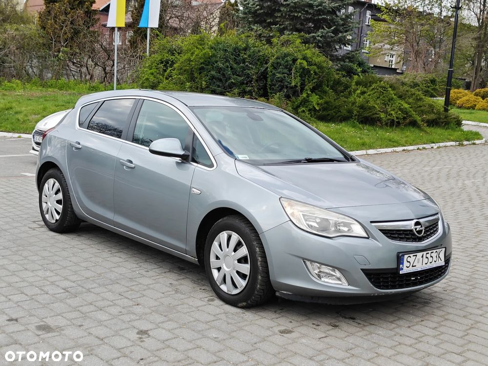 Opel Astra 1.7 CDTI Cosmo - 13