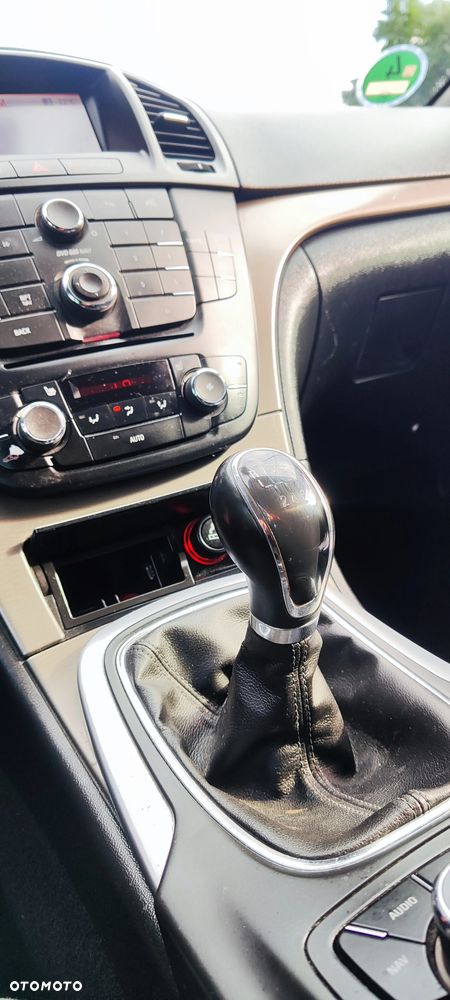 Opel Insignia - 15