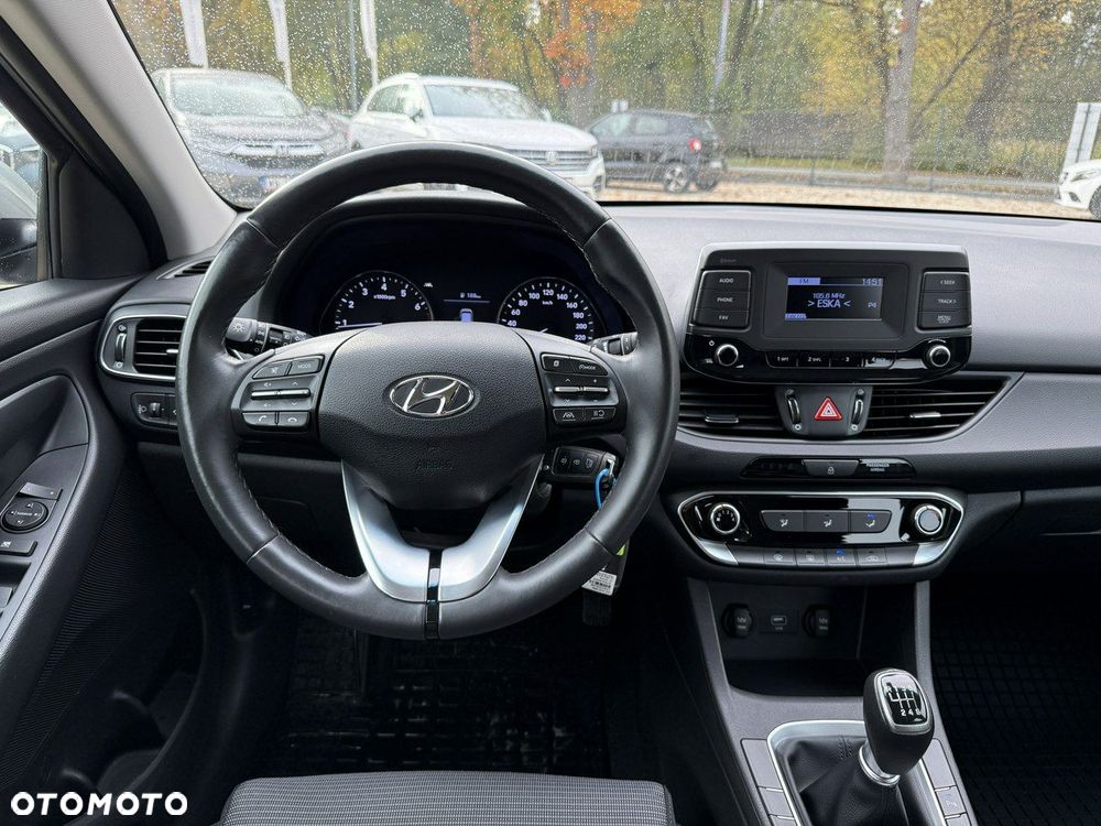 Hyundai i30 1.5 DPI Modern - 6