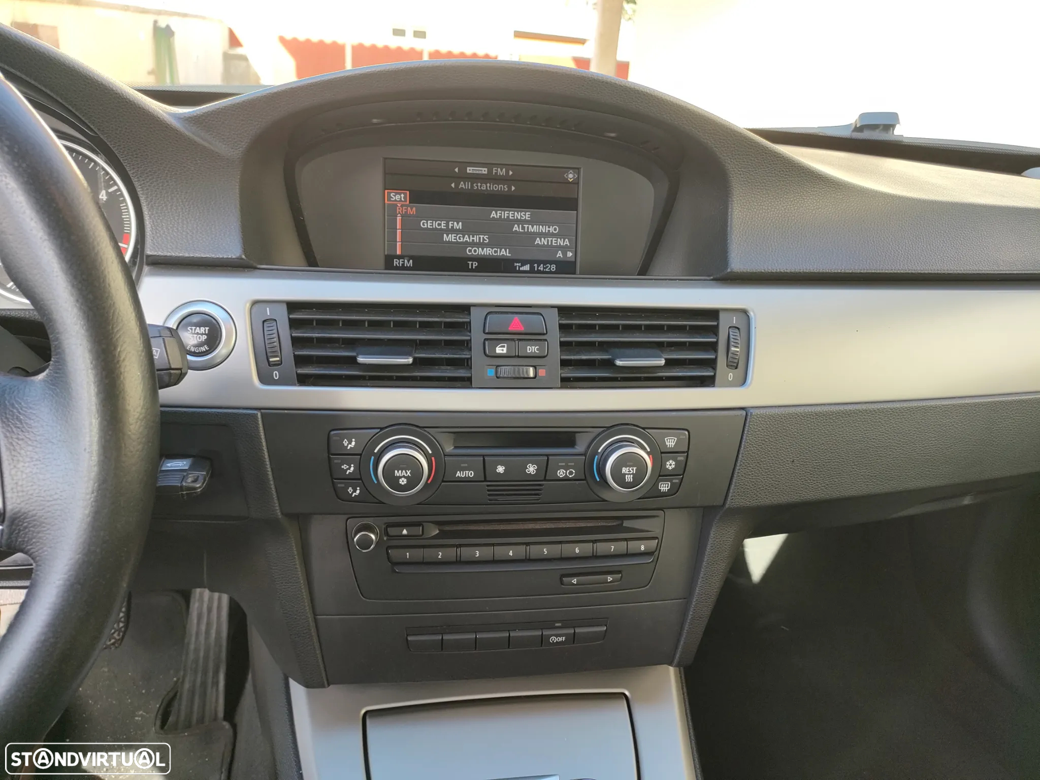 BMW 320 d Dynamic - 10