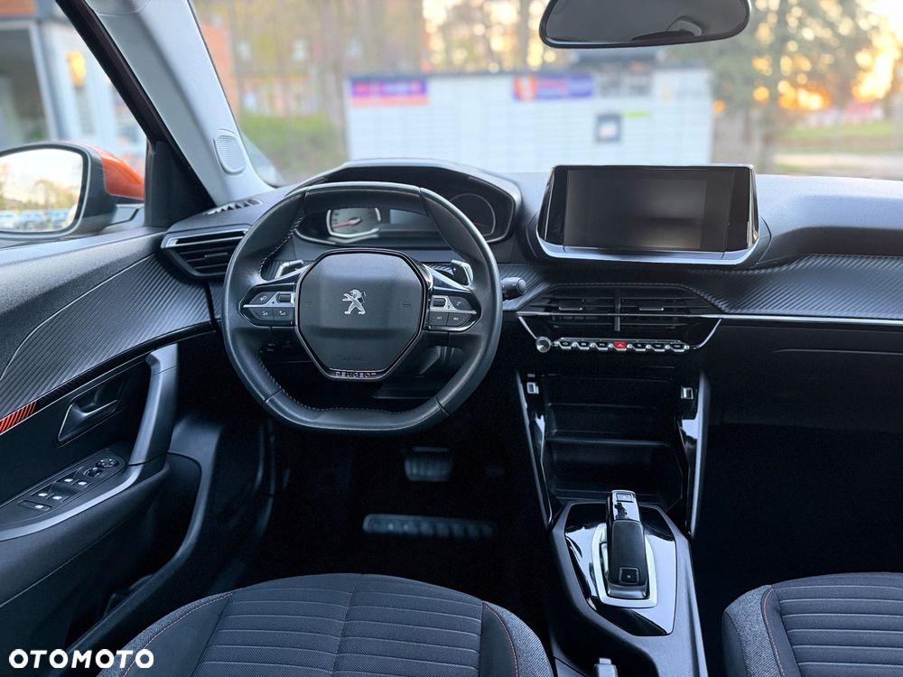 Peugeot 2008 PureTech 130 EAT8 Active - 22