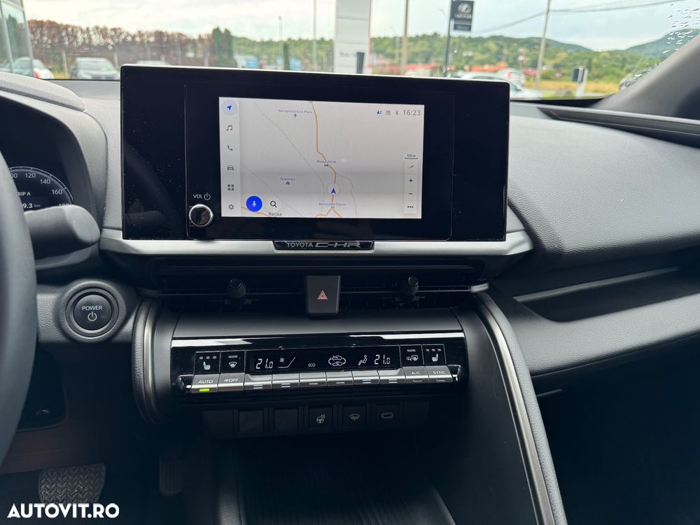 Toyota C-HR 2.0 PHEV 223 CP 4x2 CVT Dynamic - 14