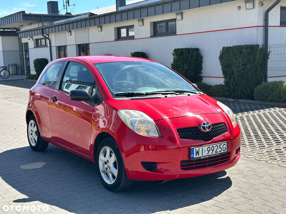 Toyota Yaris - 7