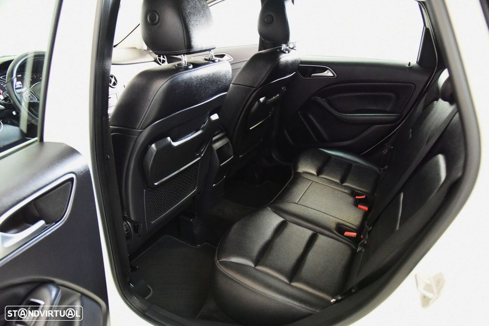 Mercedes-Benz B 180 CDI Urban Aut. - 24