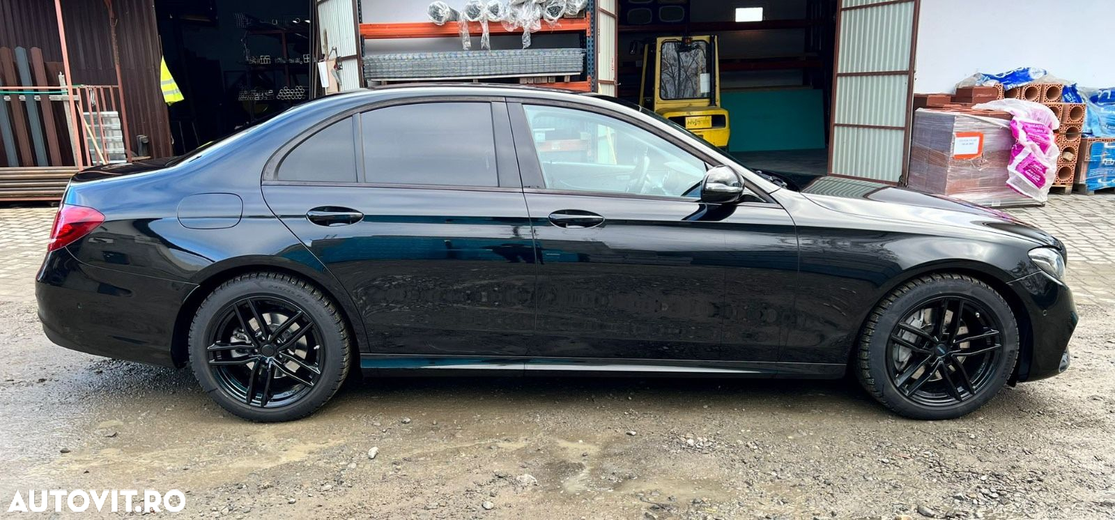 Mercedes-Benz E - 5
