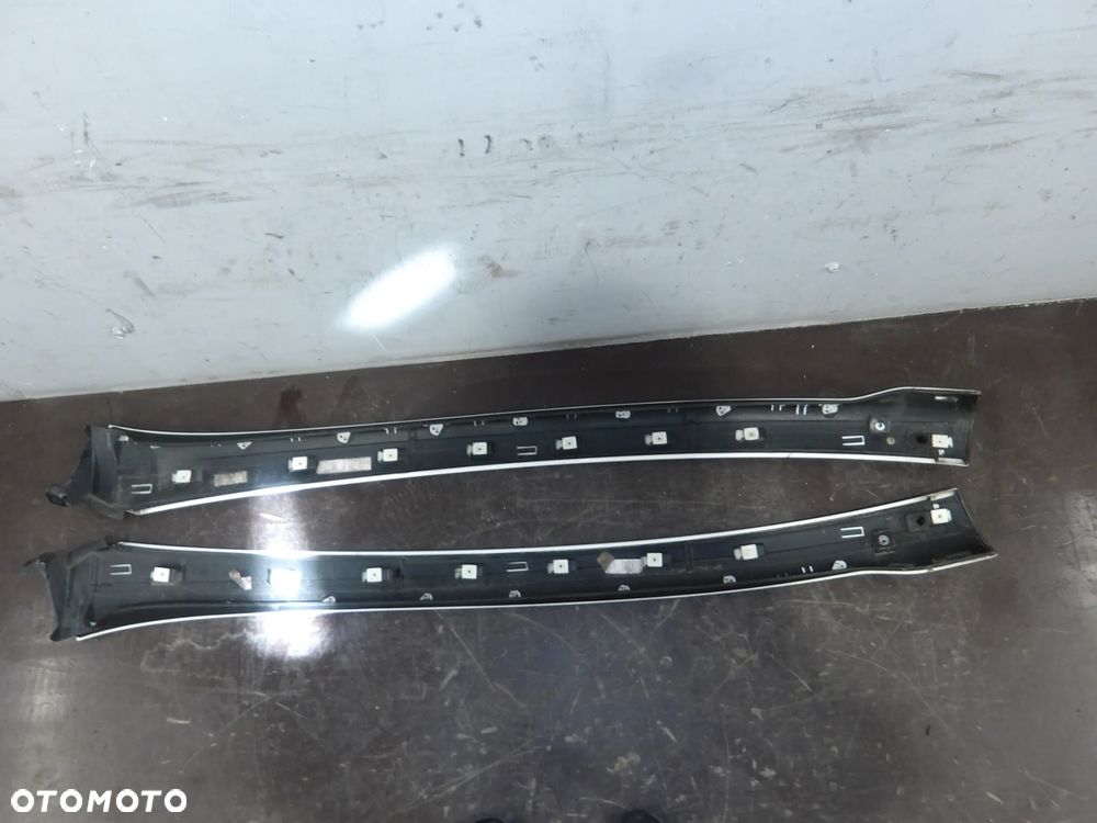 OPEL ZAFIRA C 12-16 2.0D LISTWA SZYBY CZOŁOWEJ PRAWA LEWA 342053287 - 2