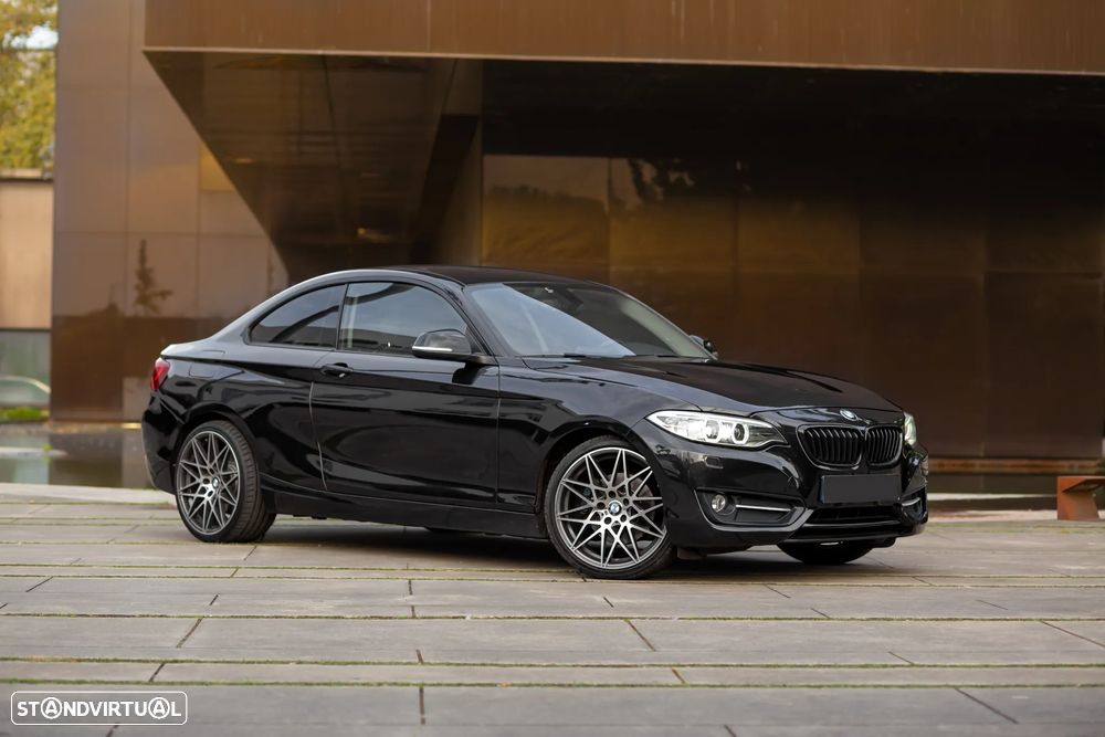 BMW 220 d Sport Line - 1
