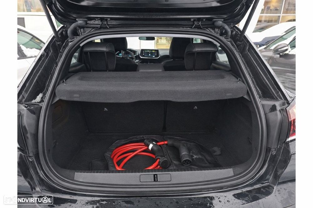 Peugeot e-208 50 kWh Allure Pack - 6