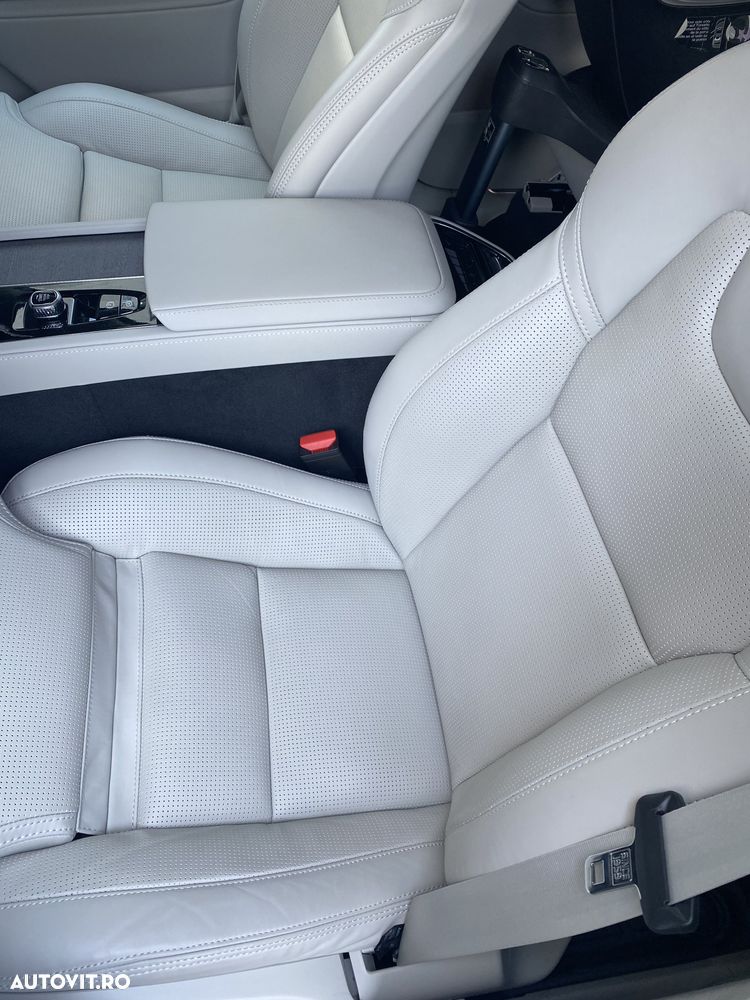Volvo XC 90 B5 AWD MHEV Ultra Bright - 4