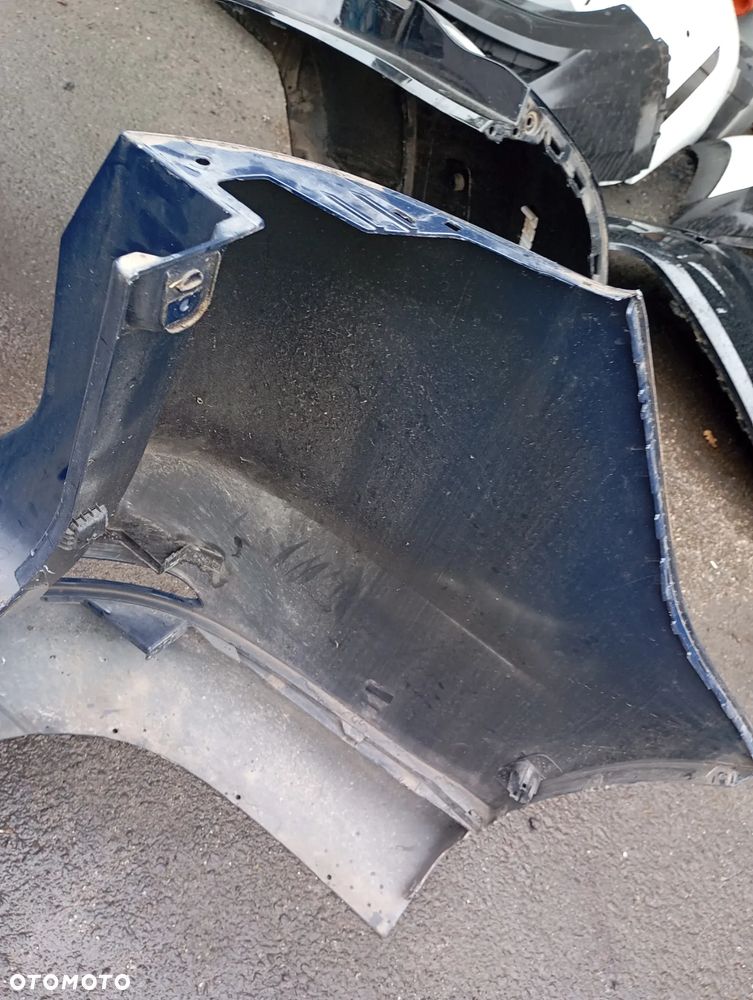 Zderzak tył Ford Focus Mk3 - 11