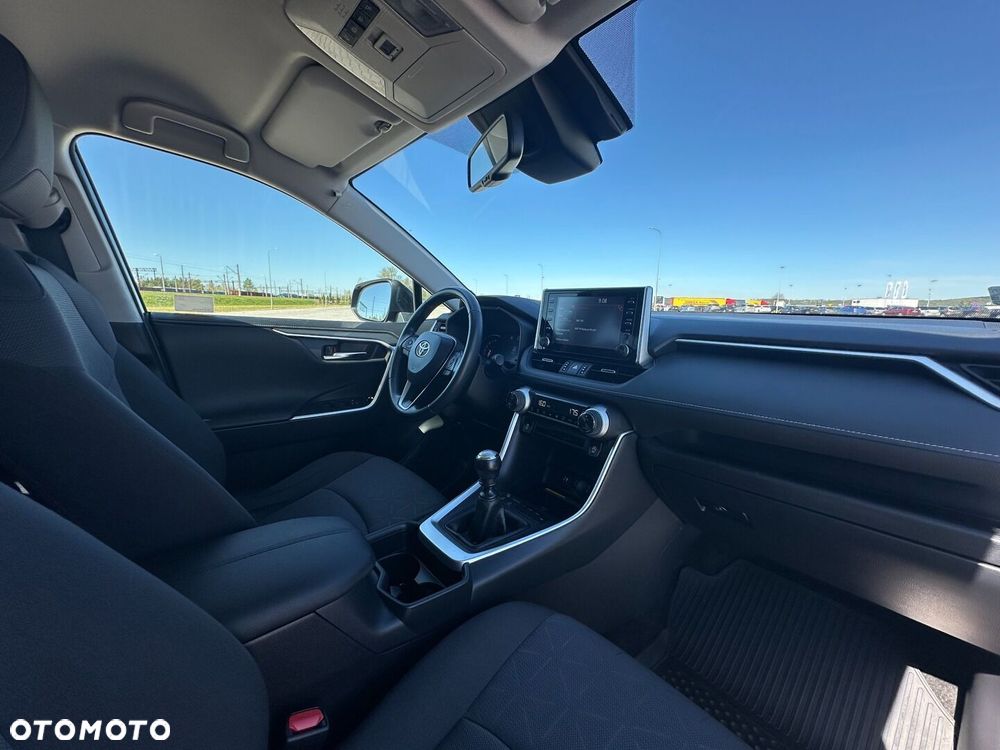 Toyota RAV4 2.0 Comfort 4x2 - 18