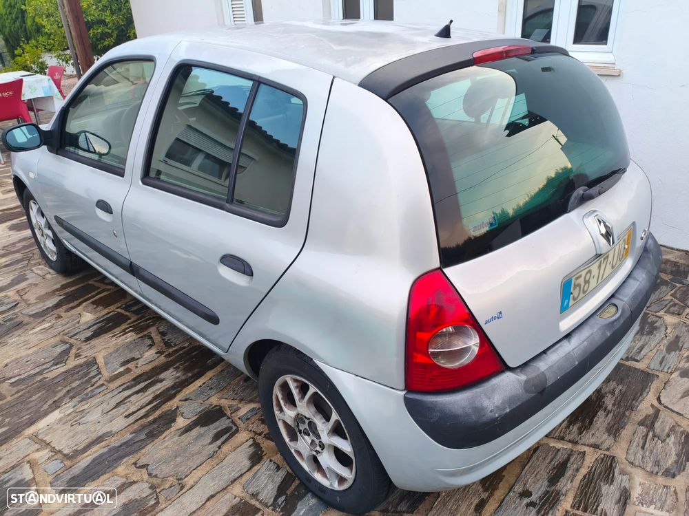 Renault Clio 1.2 Confort Authentique GPL - 3