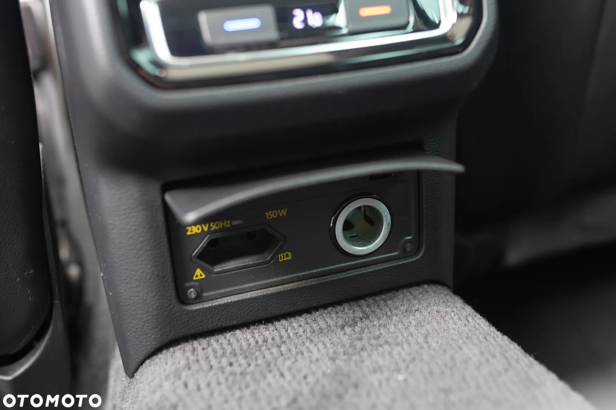 Volkswagen Passat - 21