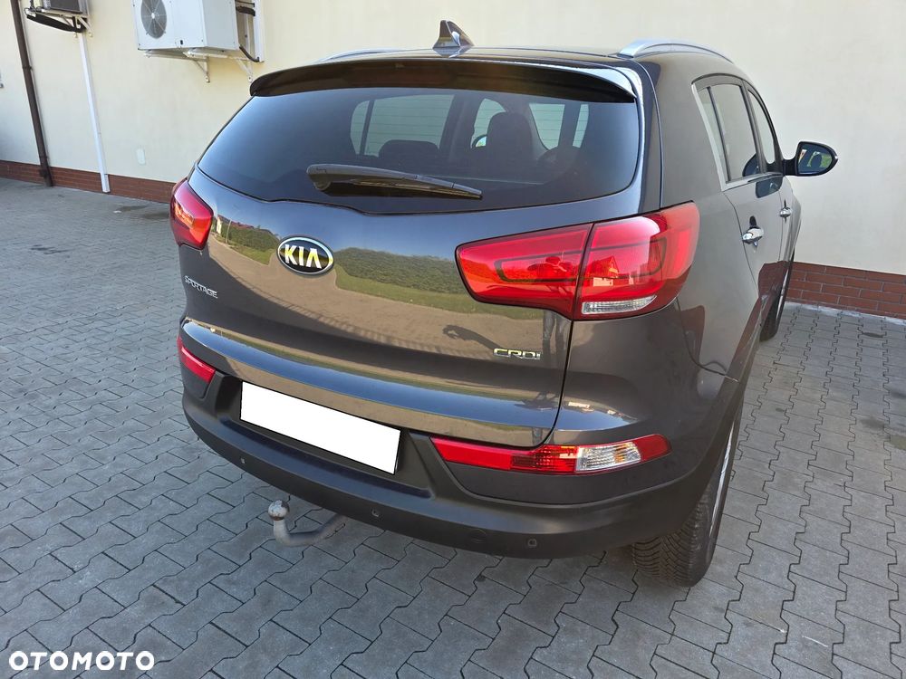 Kia Sportage 2.0 CRDI 4WD Automatik Dream-Team Edition - 11