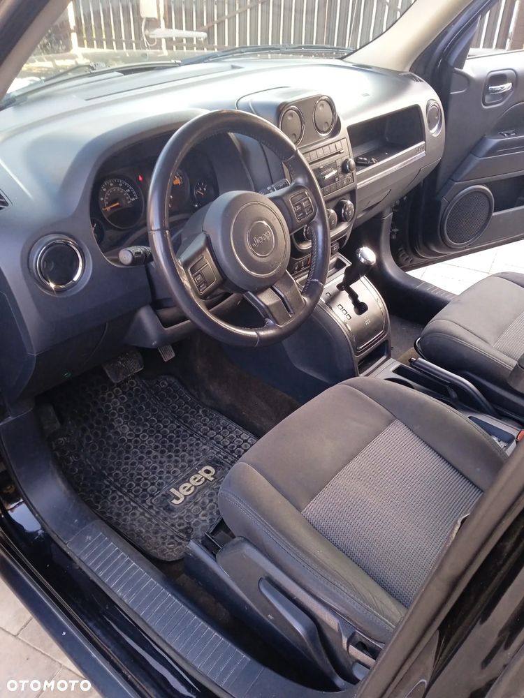 Jeep Patriot - 12