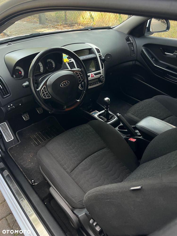 Kia Ceed Cee'd 1.6 Comfort - 9