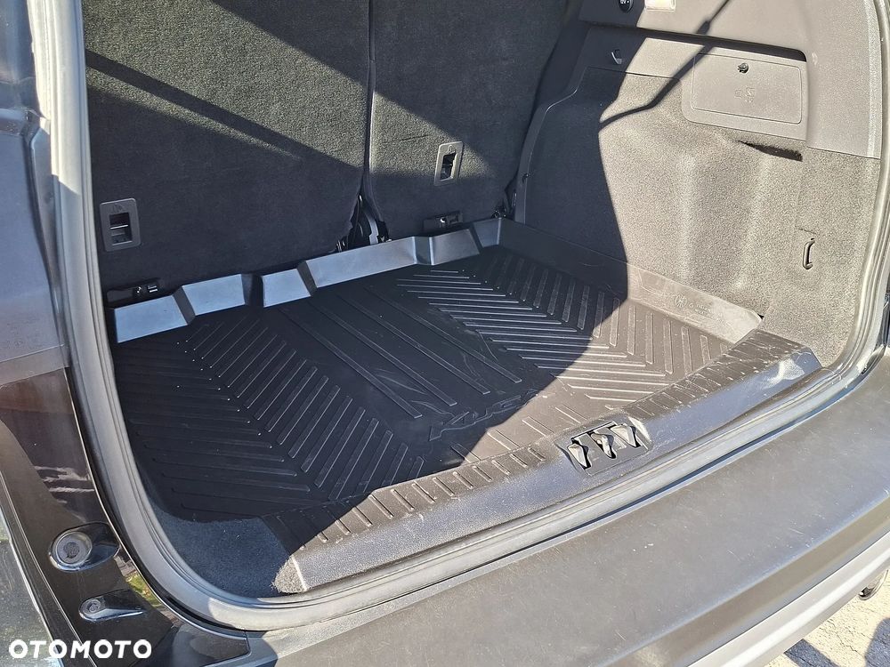 Ford Kuga 1.5 EcoBoost 2x4 Titanium - 18