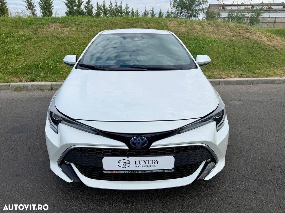 Toyota Corolla - 1