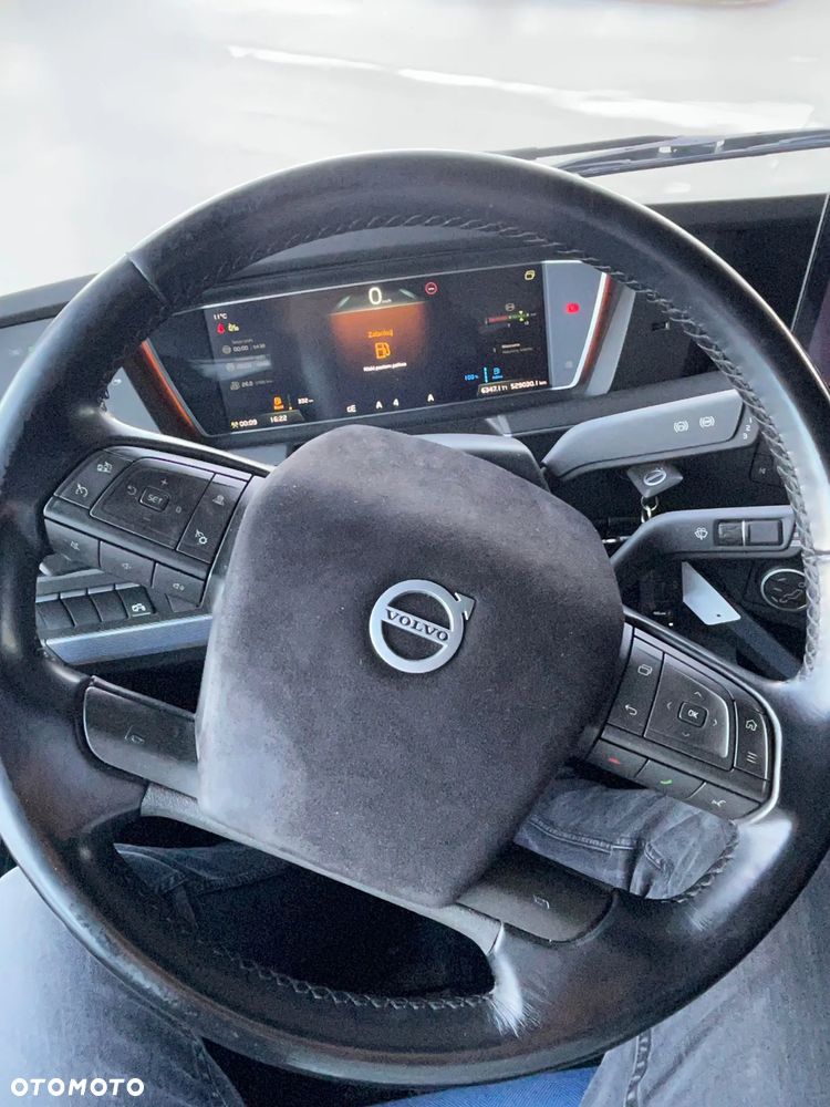 Volvo FH 460 I SAVE GLOBETROTTER - 16