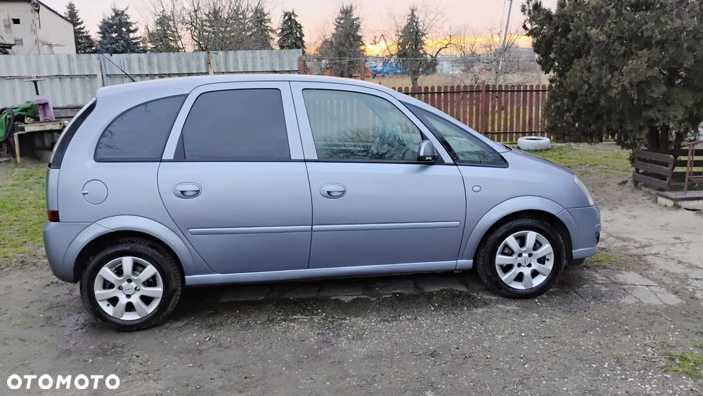 Opel Meriva - 2