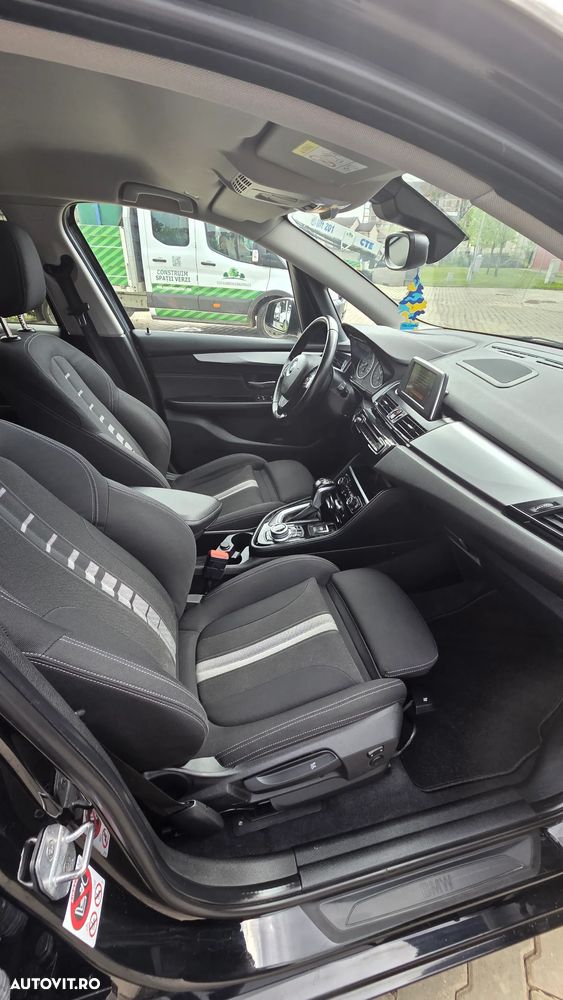 BMW Seria 2 216d Aut. Sport Line - 9