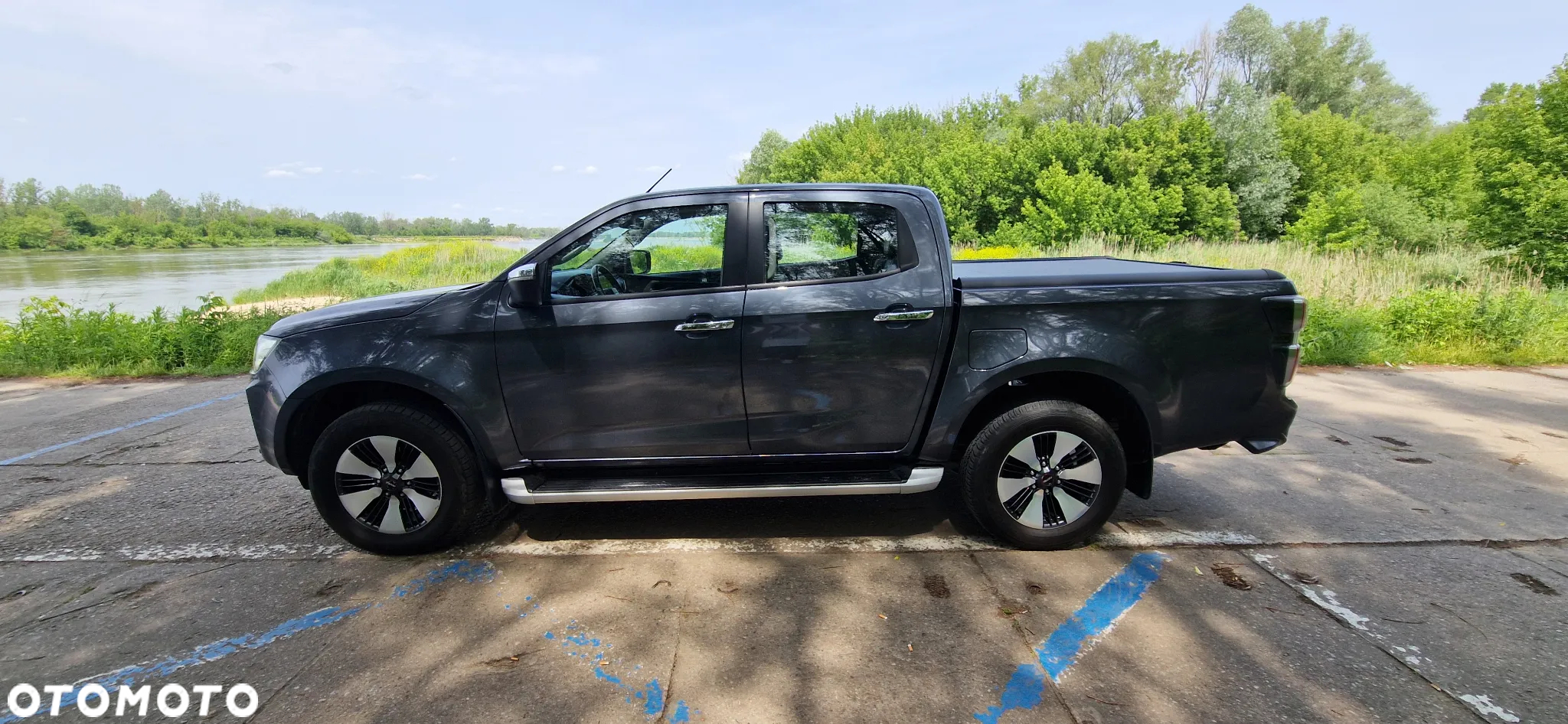 Isuzu D-Max 1.9 DC LSX - 8