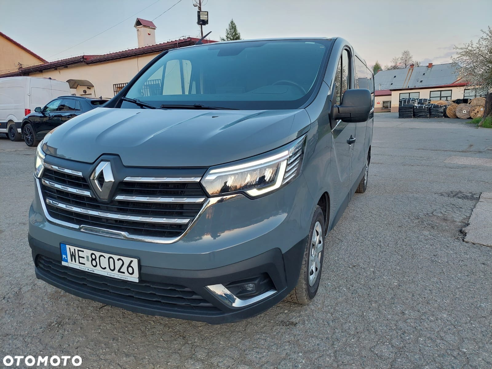 Renault Trafic - 13
