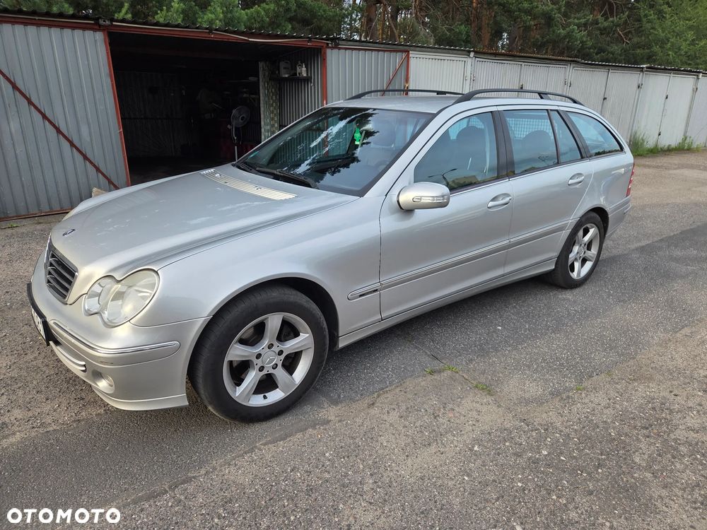 Mercedes-Benz Klasa C 220 T CDI Avantgarde - 2