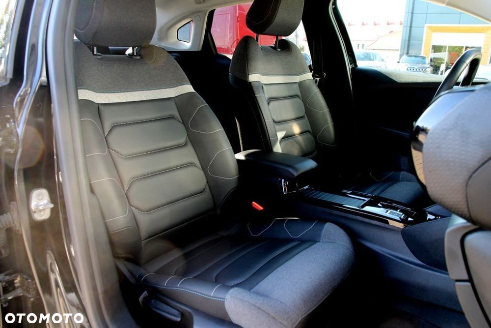 Citroën C4X 1.2 PureTech Max S&S EAT8 - 24