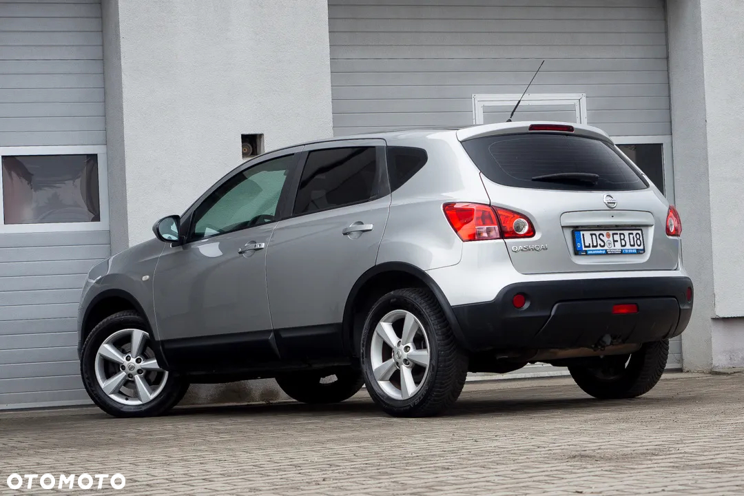 Nissan Qashqai 2.0 4x4 Tekna - 10