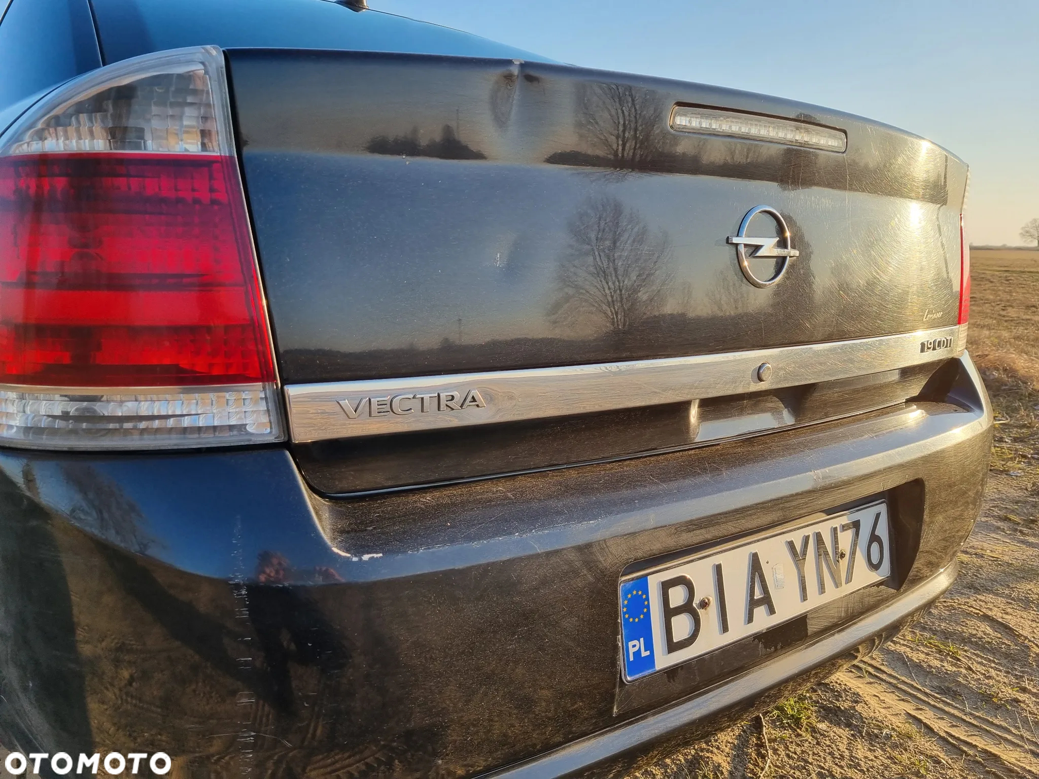 Opel Vectra 1.9 CDTI - 12