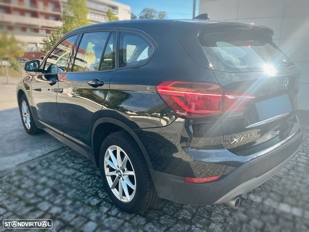 BMW X1 18 i sDrive - 3