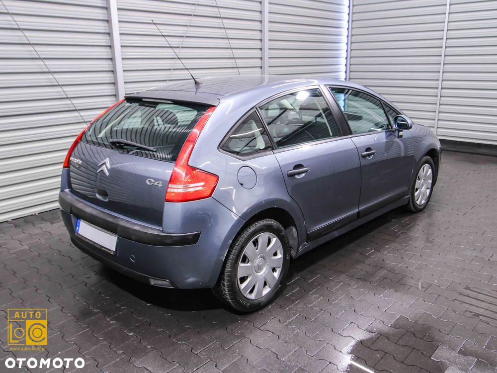 Citroën C4 1.6 16V Style - 7