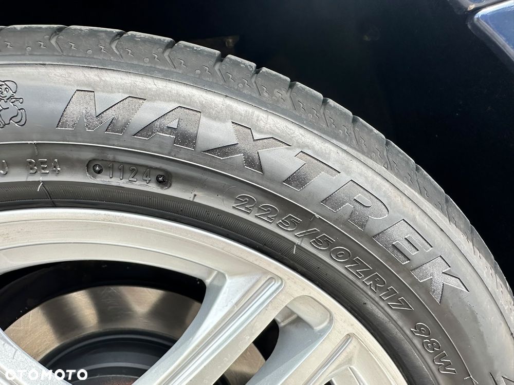 BMW Seria 3 320d Luxury Line - 11