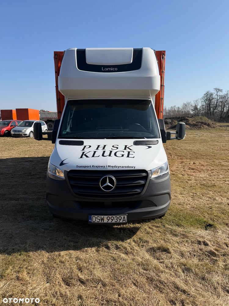 Mercedes-Benz Sprinter - 2