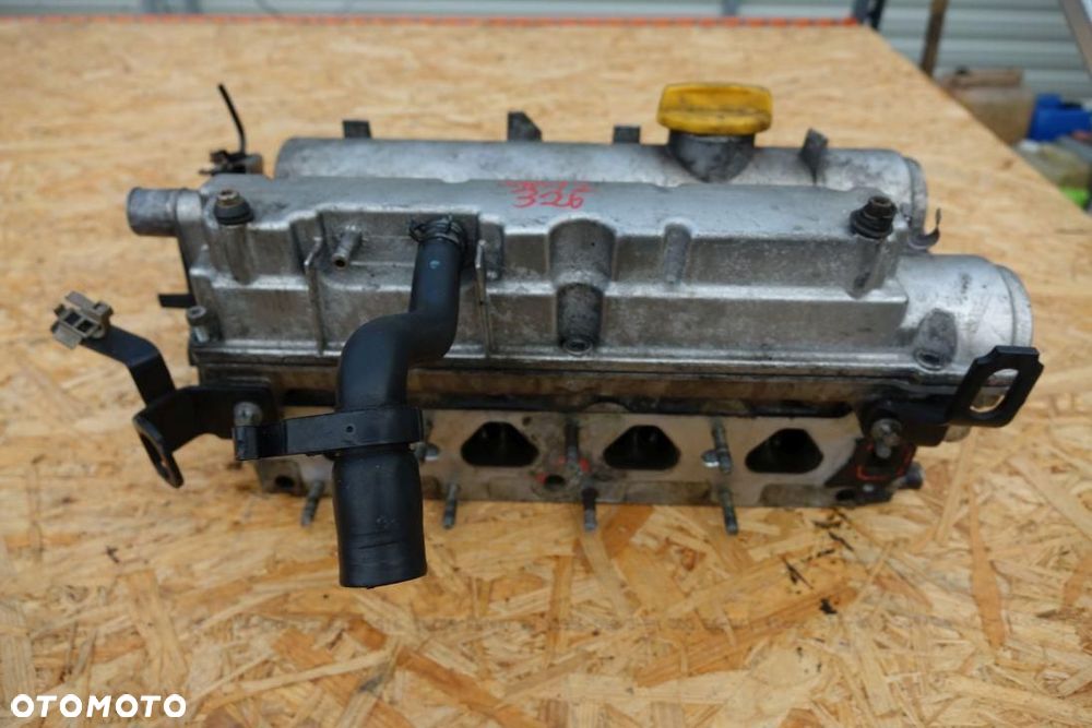 GŁOWICA SILNIKA BEZ WAŁKÓW OPEL VECTRA C 1.8 16V R90408210 - 1