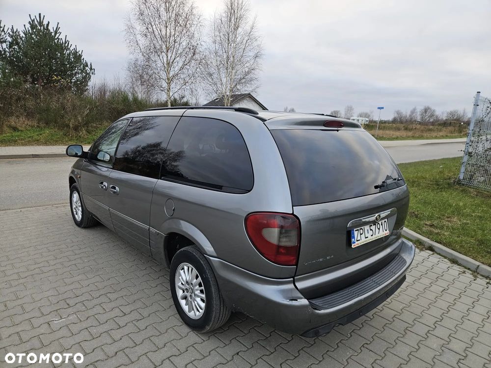 Chrysler Grand Voyager 2.8 CRD Limited - 3