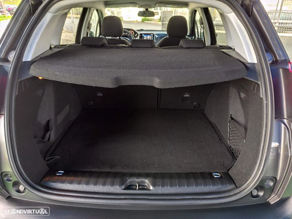 Peugeot 2008 1.6 BlueHDi Style - 50