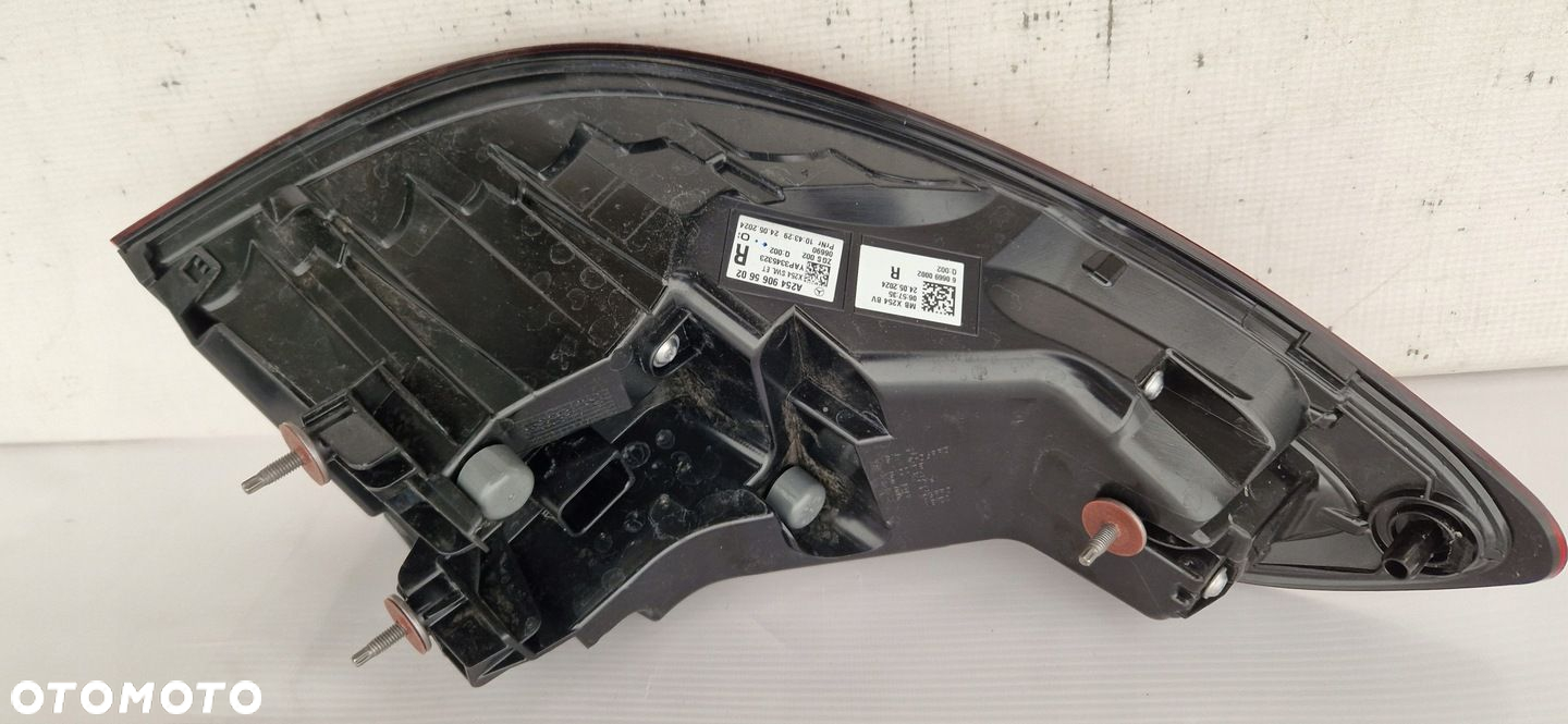MERCEDES GLC II 254 LED LAMPA TYLNA PRAWA - 6