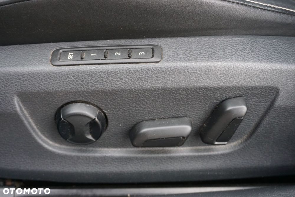 Skoda Superb 2.0 TSI 4x4 L&K DSG - 10