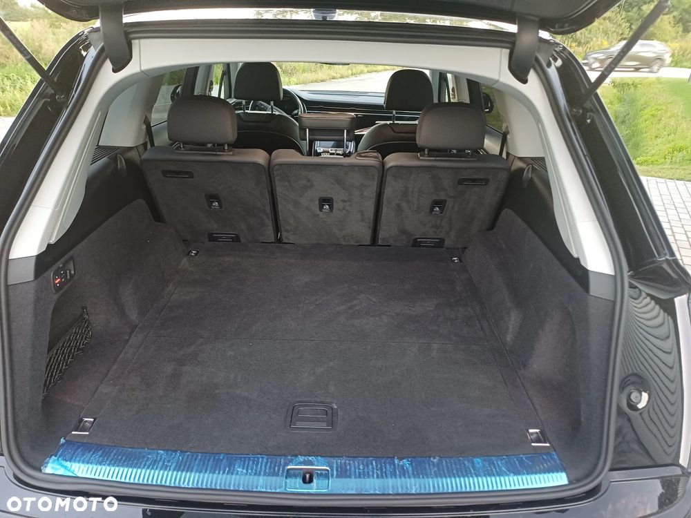 Audi Q7 - 9