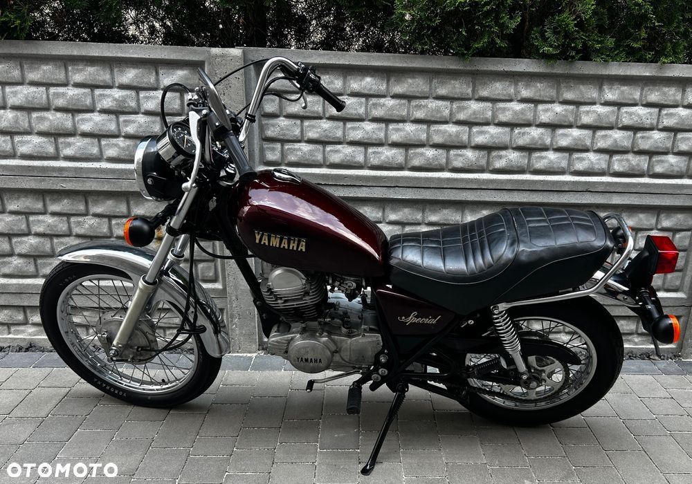 Yamaha SR - 11