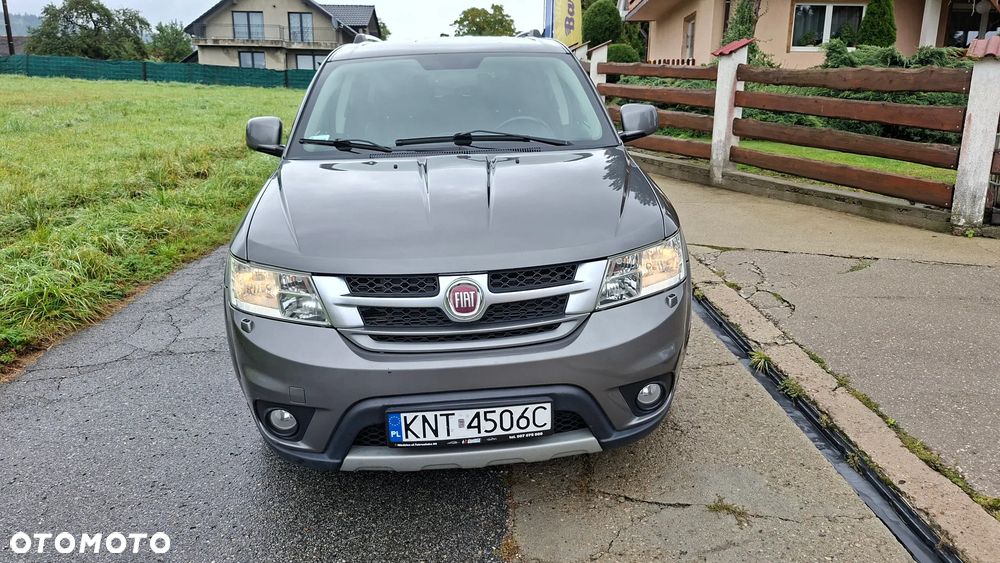 Fiat Freemont 2.0 Multijet Lounge AWD - 4