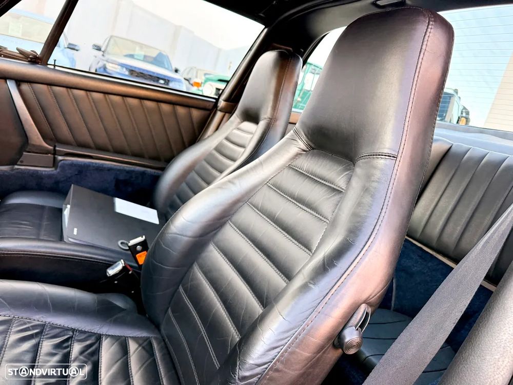 Porsche 911 Série G - 19