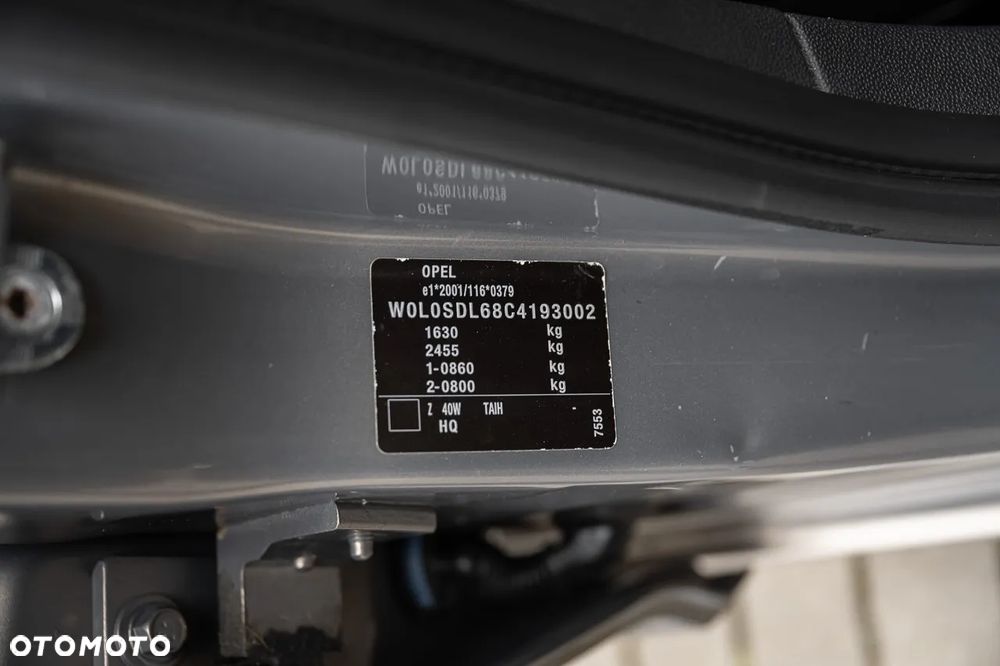 Opel Corsa - 32