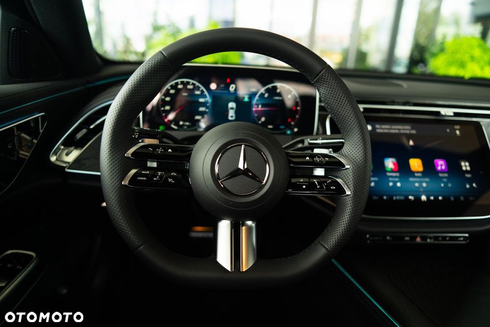 Mercedes-Benz Klasa E - 21