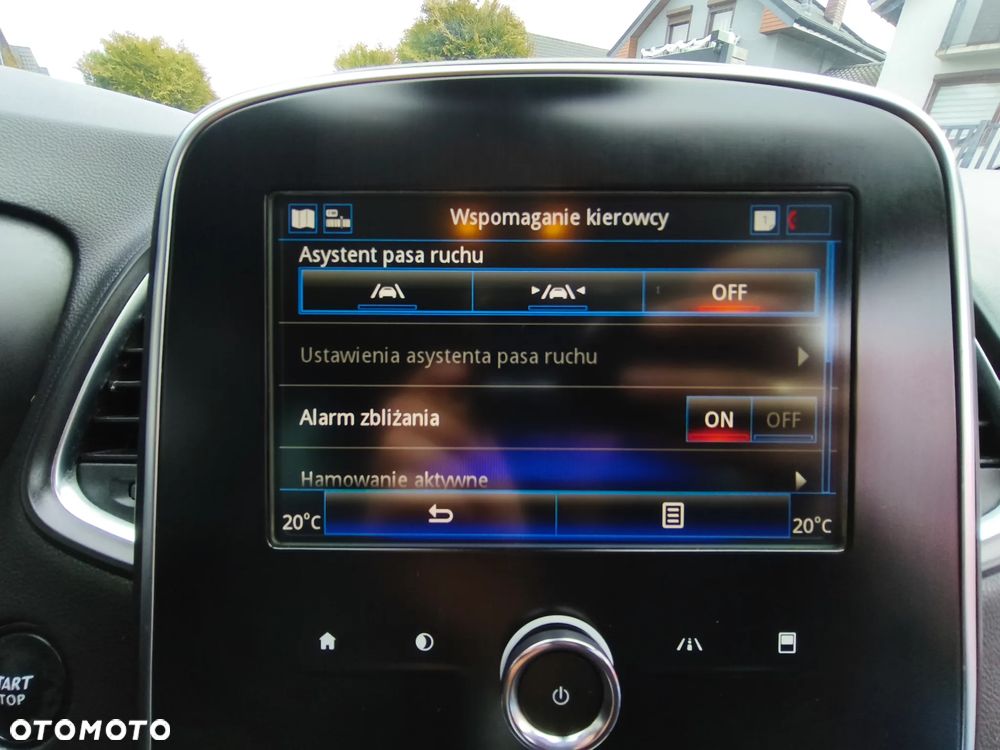 Renault Grand Scenic - 26