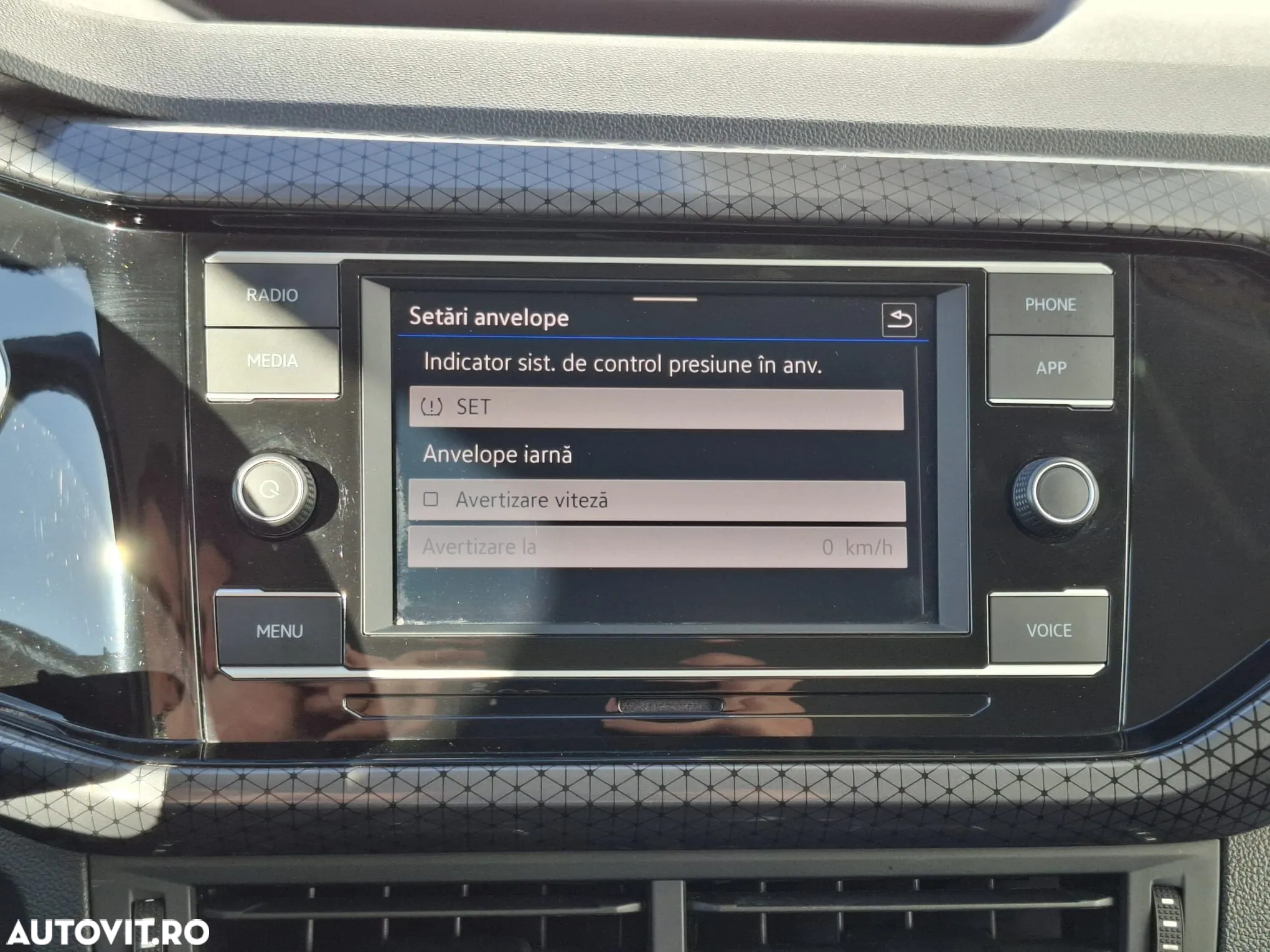 Volkswagen T-Cross 1.0 TSI Style - 25