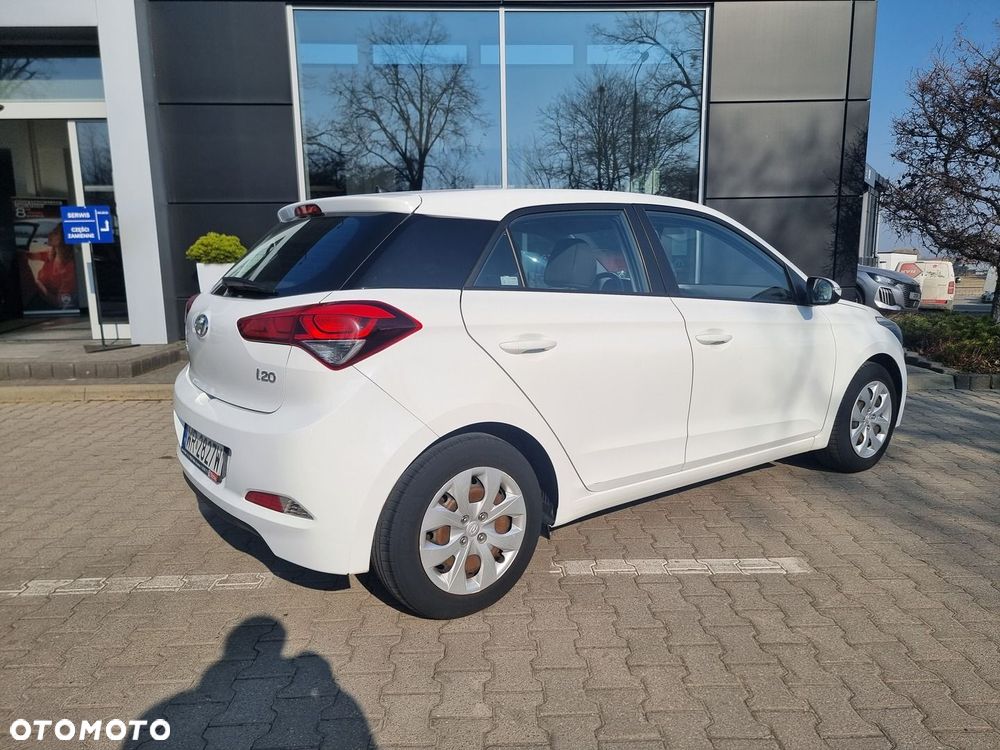 Hyundai i20 1.2 BlueDrive Classic + - 11