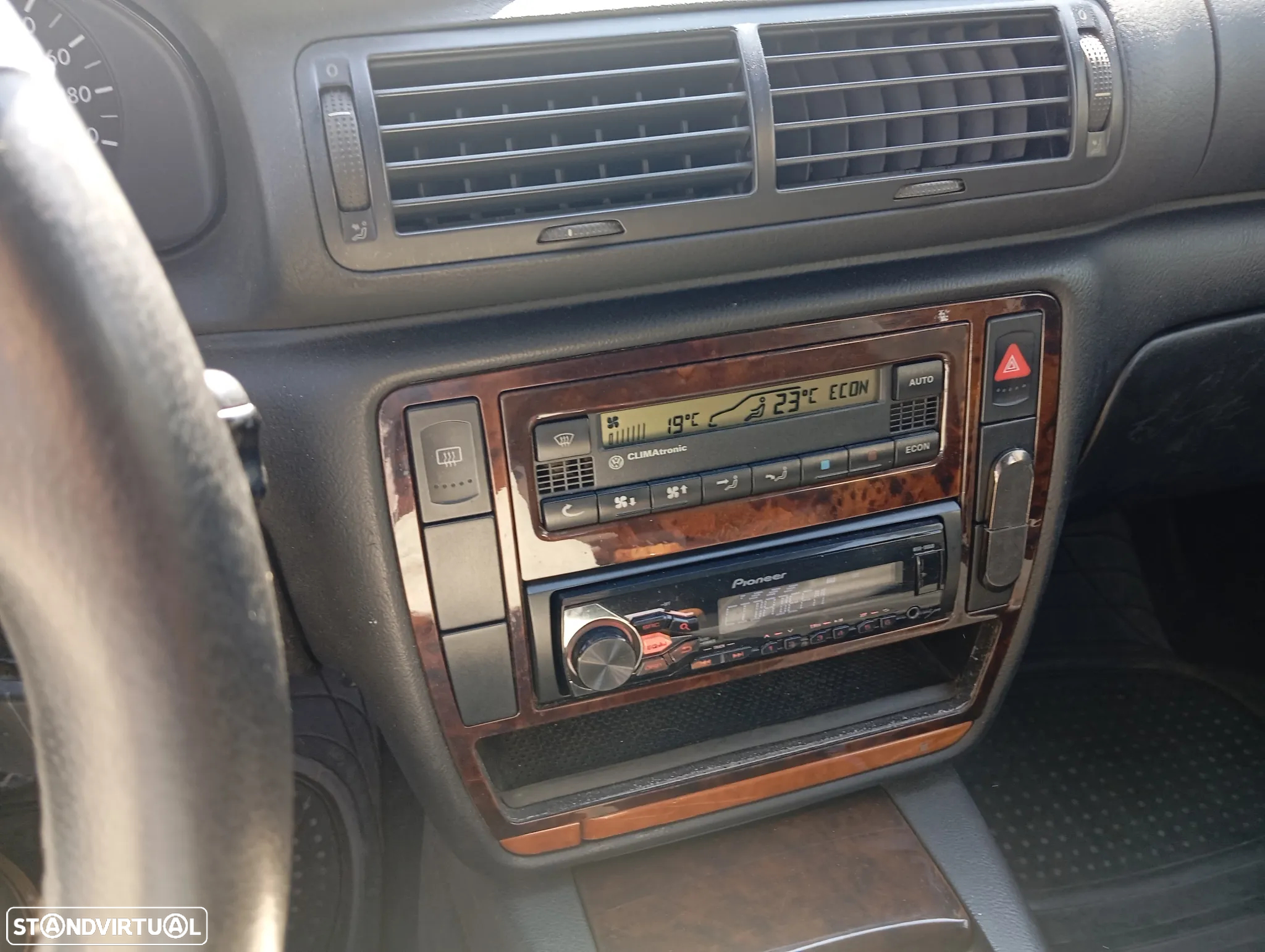 VW Passat Variant 1.9 TDi Confortline - 12